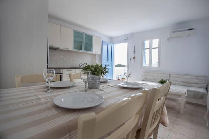 Astarti Apartments Livadi  Екстер'єр фото